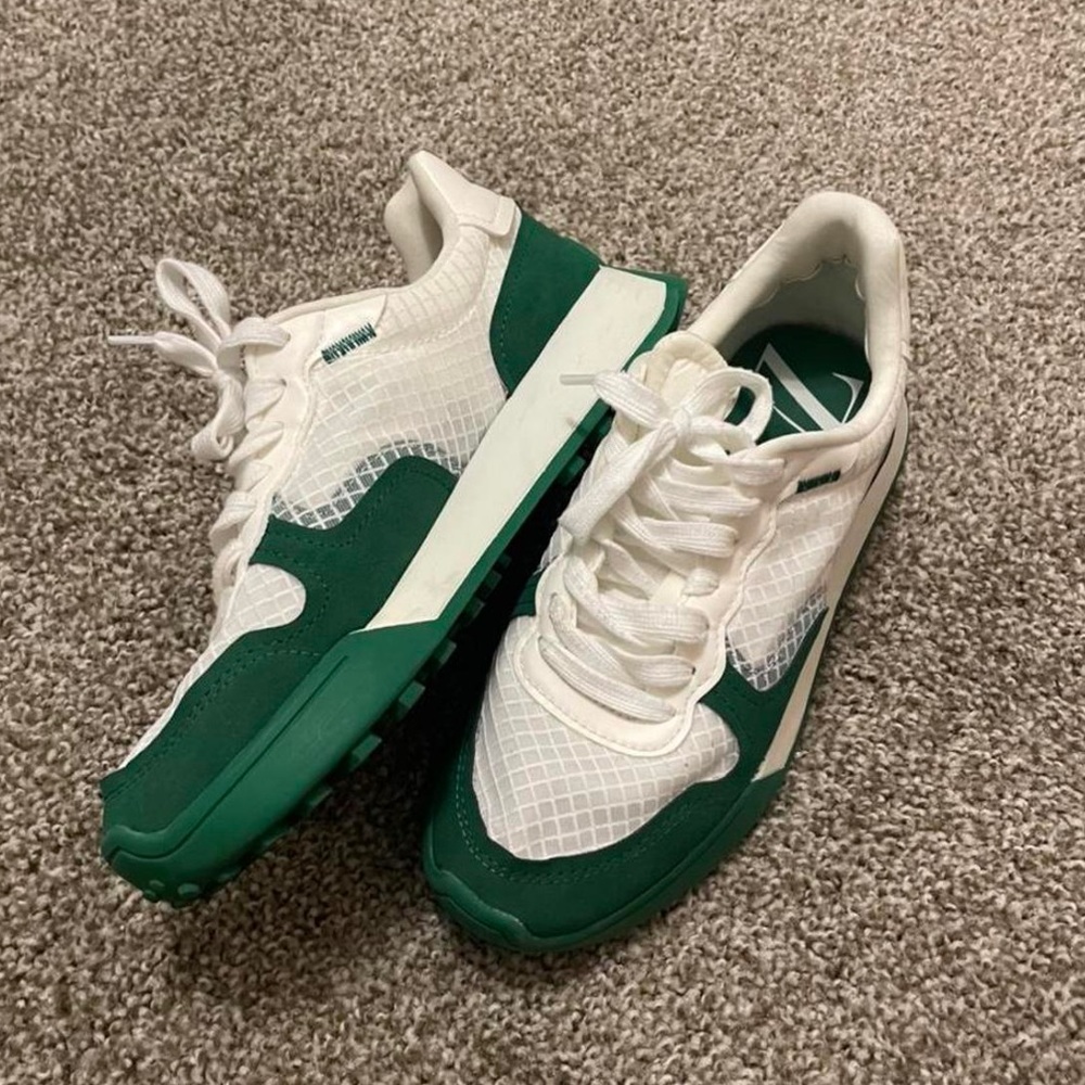 Zara Green and White Sneakers